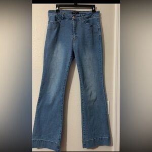 Bagatelle Blue Flare Wide Leg Jeans, Very Soft, Stretchy. Cute stitching detail.